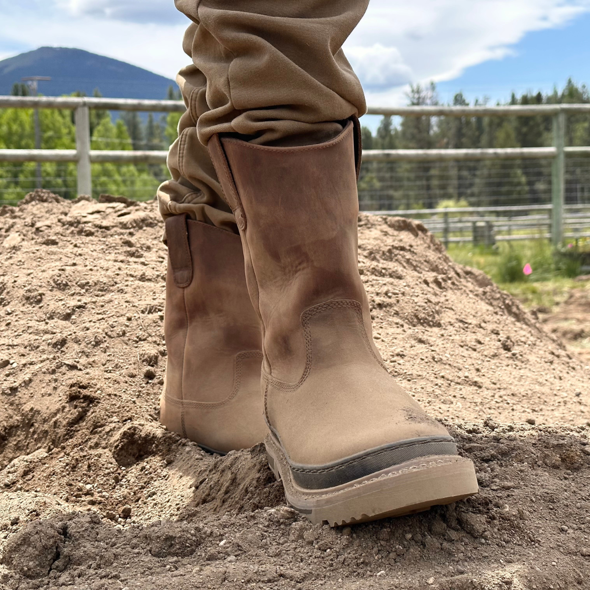 Rancher 11” Soft Toe Men’s Waterproof Work Boot - Brown